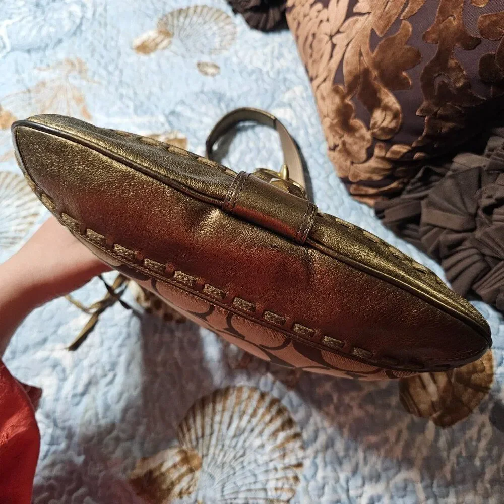 Coach ultra rare
